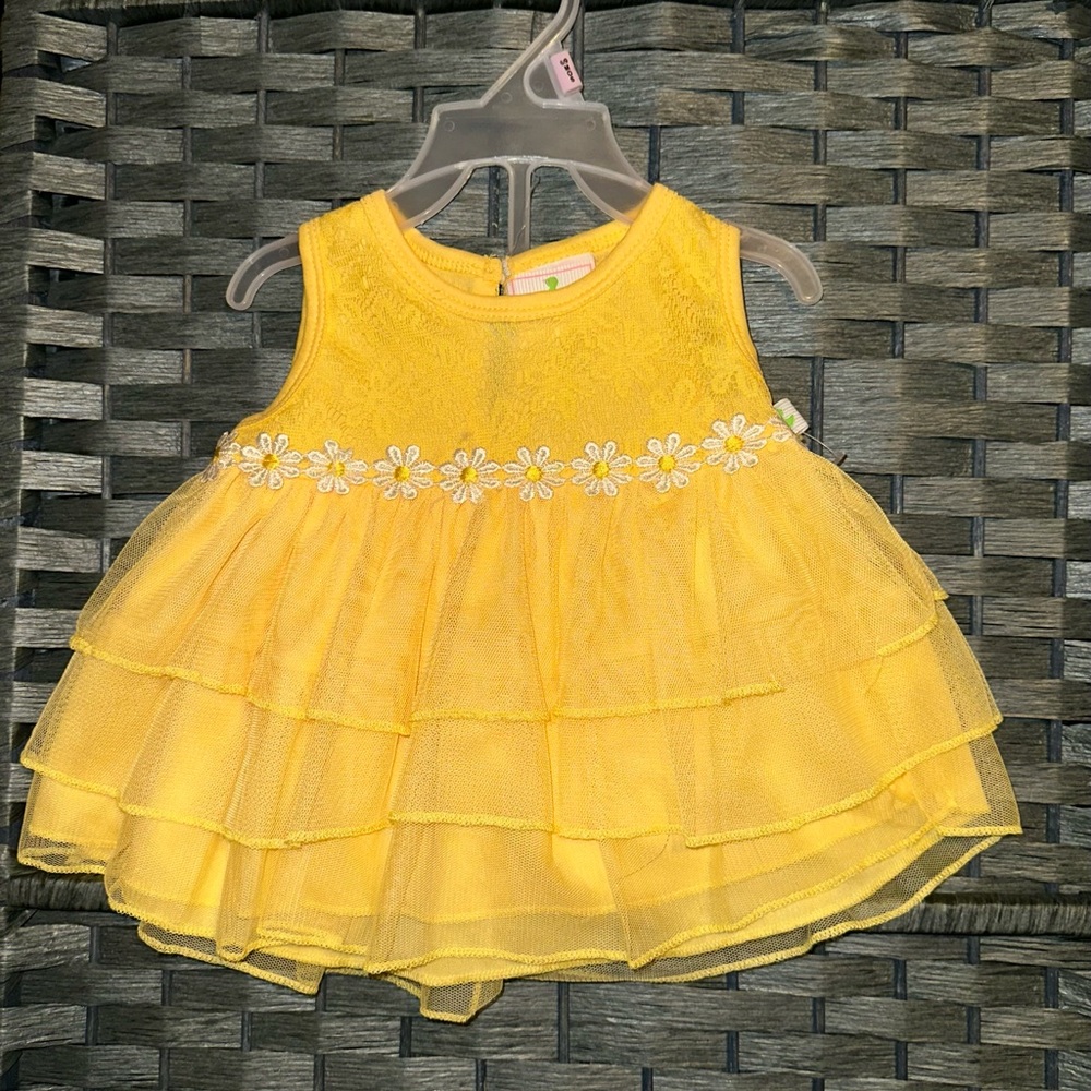 Duck Duck Goose Baby Girl Yellow Ruffle Dress + Bee Bloomers – Size 6-9M NWOT